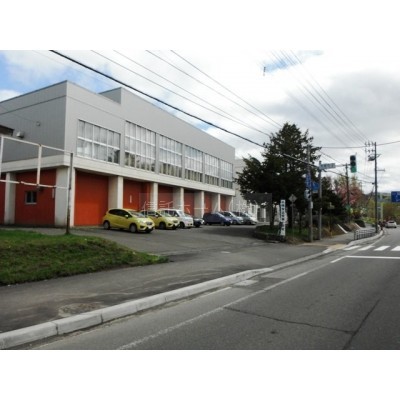 札幌市立常盤小学校まで861m