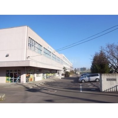 札幌市立中学校 柏中学校まで1538m