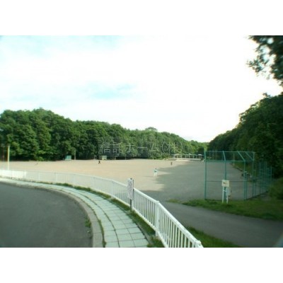 青葉中央公園まで854m