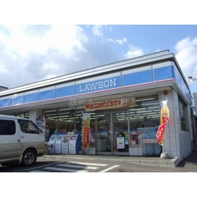 コンビニ:ローソン札幌八軒7条店:658m