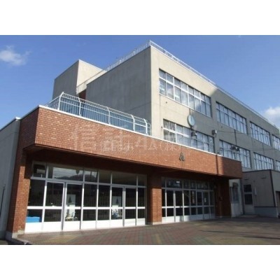 小学校:札幌市立宮の森小学校:357m