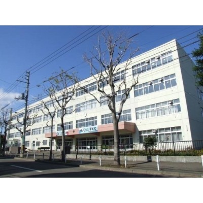 中学校:札幌市立明園中学校:667m