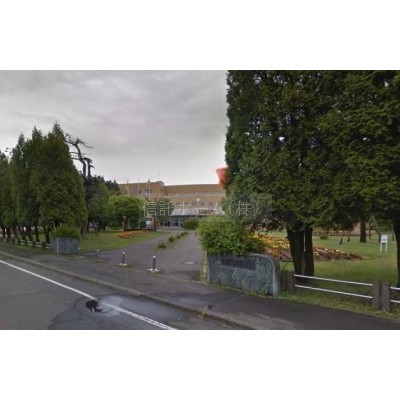 中学校:恵庭市立恵み野中学校:514m