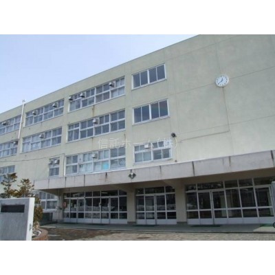 中学校:札幌市立澄川中学校:1877m