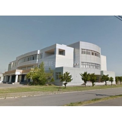 中学校:北広島市立東部中学校:828m