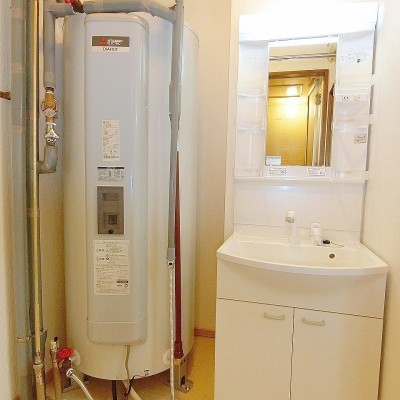 電気温水器、シャンプードレッサー