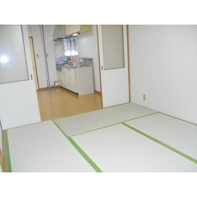 戸を開いて広々使えます