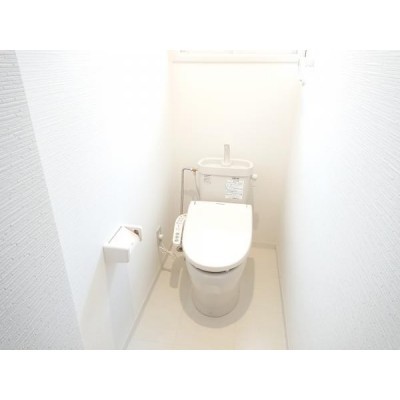 【リフォーム後】新品の簡易水洗トイレを設置しました。直接お肌