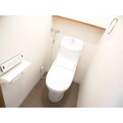 【リフォーム後】新品の温水洗浄便座トイレに交換しました。その