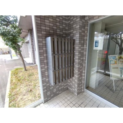 【集合ポスト】1階の集合ポストはきちんと管理されているため整