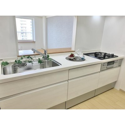 リフォーム済【キッチン】システムキッチンはLIXIL製の新品