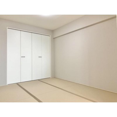 【リフォーム後_和室】和室は畳の張り替えを行い、押入をクロー