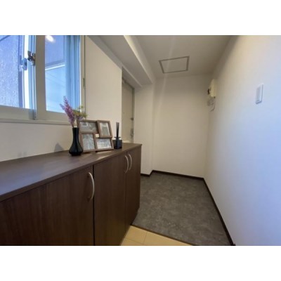 【リフォーム前和室】畳表替え・壁天井クロス張替・照明交換・建
