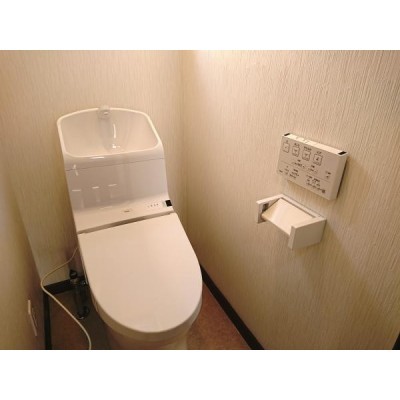 【リフォーム後】トイレは洗浄機付き便器・便座に新品交換します