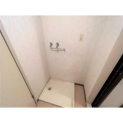 【リフォーム前_洗面所】洗濯混合栓交換等します。