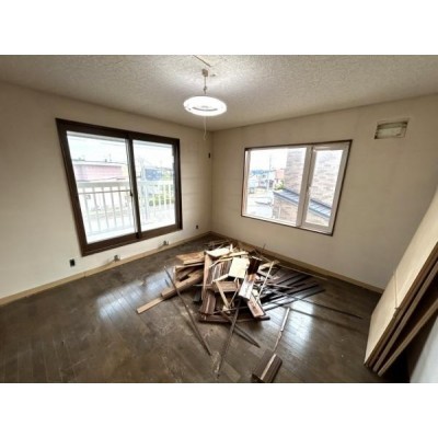 detached この地域の土地参考価格
北海道岩見沢市北五条西８丁目2-1