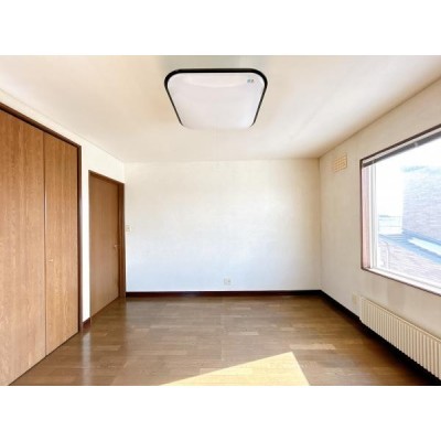 detached この地域の土地参考価格
北海道岩見沢市北五条西８丁目2-1