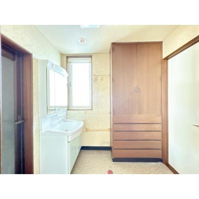 detached この地域の土地参考価格
北海道岩見沢市北五条西８丁目2-1