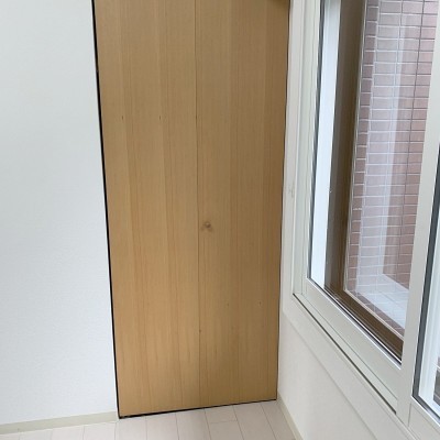 洋室 6.2帖 収納