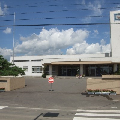 上磯小学校