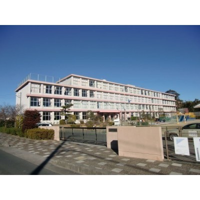 浜松市立富塚小学校