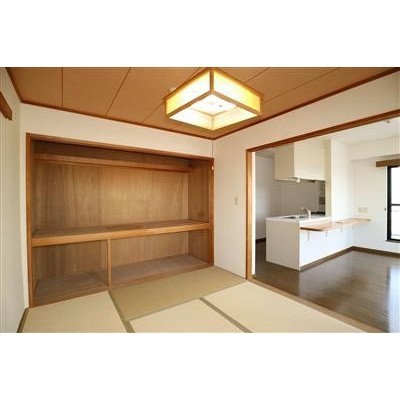 居間