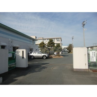 曳馬中学校
