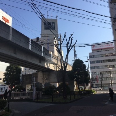 高架沿いの物件です
