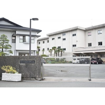 浜松市立細江中学校まで2449m