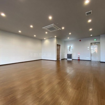 店舗内装