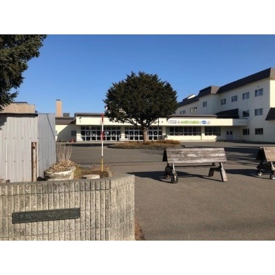 末広小学校