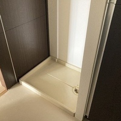 ドラムサイズの洗濯機もおける洗濯パン