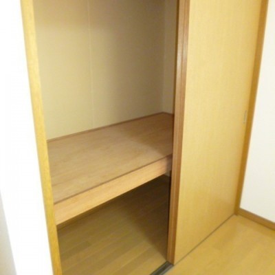 洋室 押入