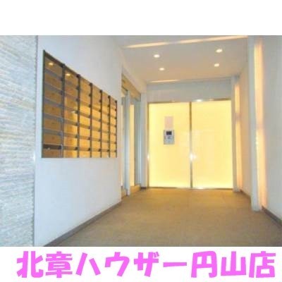 オートロック完備で防犯面も安心。
