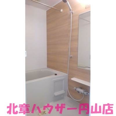 バス