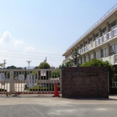 大利小学校