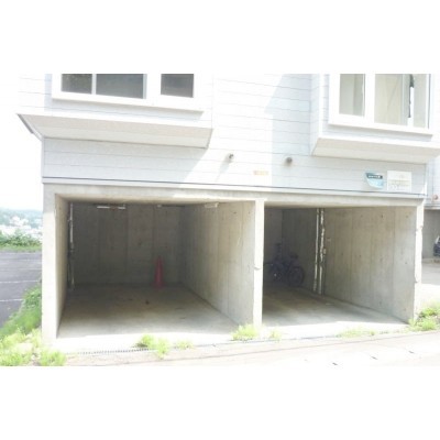 屋内駐車場