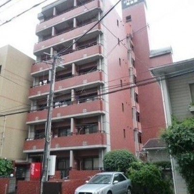 築年数を感じさせない外観!