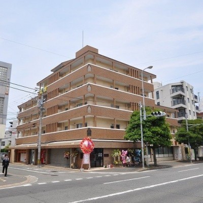 南向き角地で日当たりも良好◎
