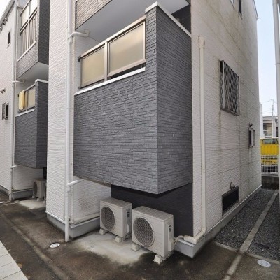 入居者に配慮した目隠し付きのバルコニー!