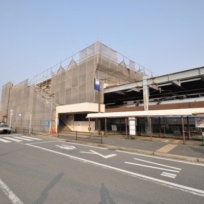 通勤・通学に利用できる貝塚駅!