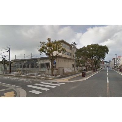 福岡市立大楠小学校