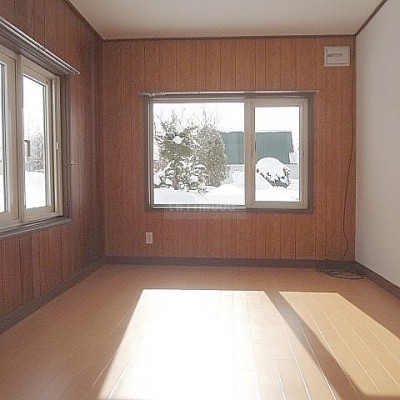 detached この地域の土地参考価格
北海道美唄市西二条南7丁目3-3