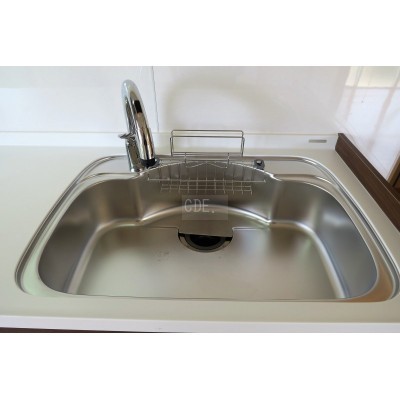 手をかざすだけで水が出るセンサー水栓付き
