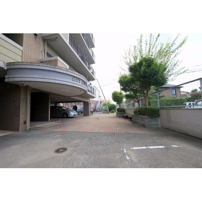 マンション敷地内です!