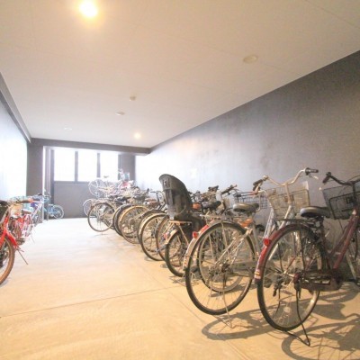 駐輪場・バイク置場完備!