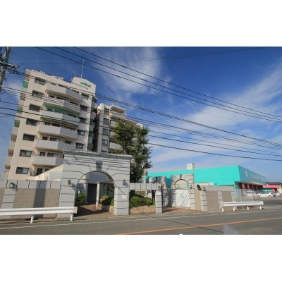 マンション隣にはドラッグストアもございます♪