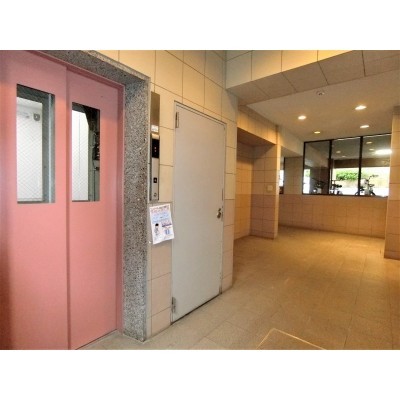 エレベーターホール