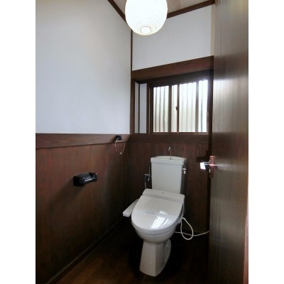快適な温水洗浄トイレ!トイレは1、2階にございます♪