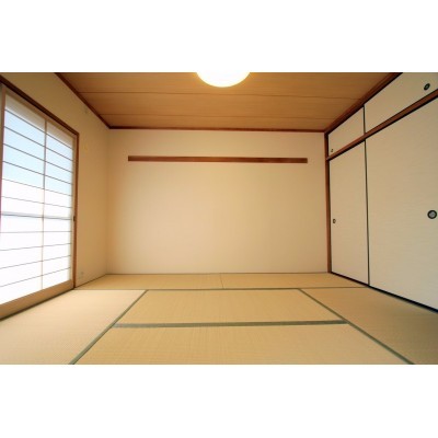 趣のある和室は6帖配備!